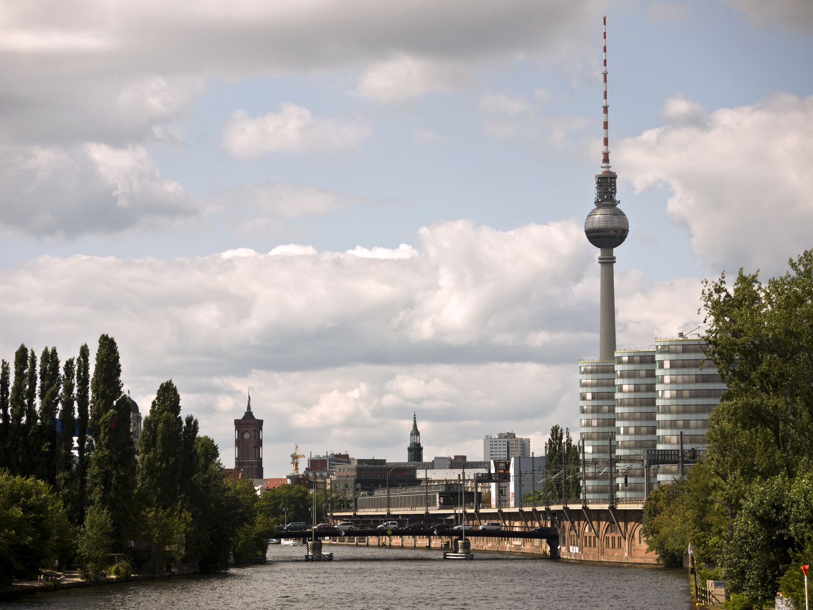 Berlin-Fernsehturm-Abend