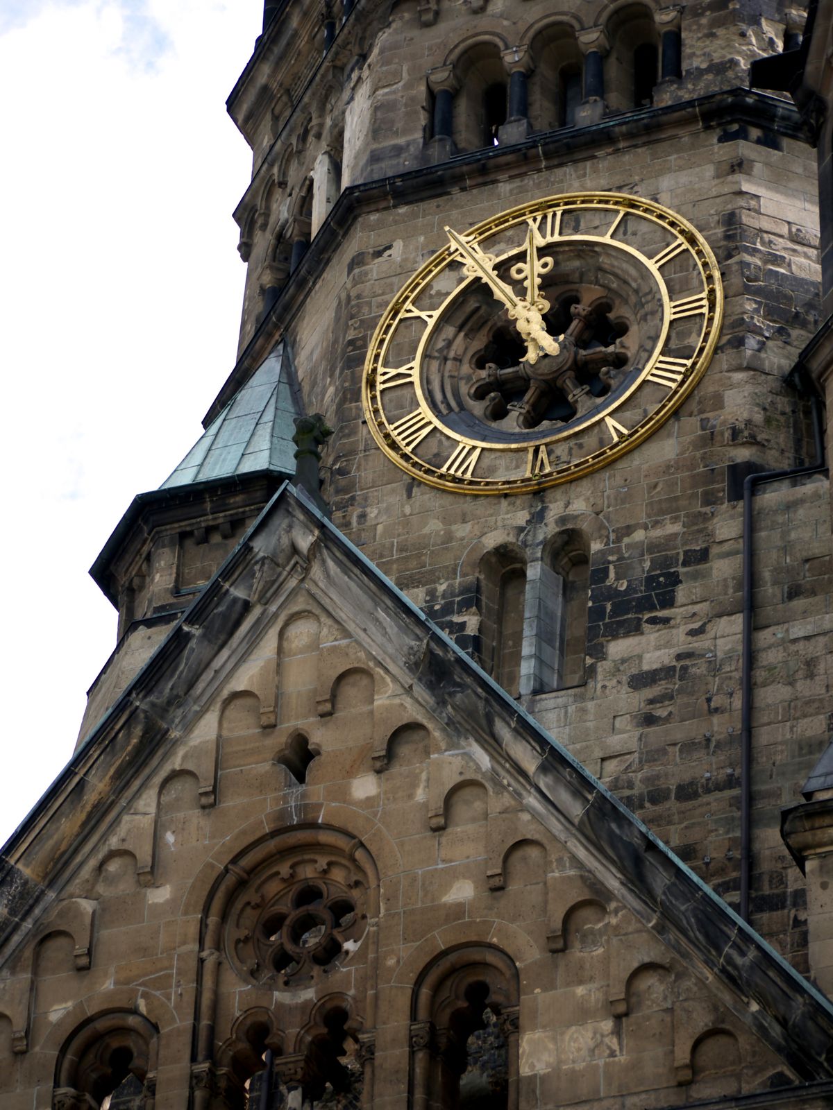 Berlin-Kirchturm-Gedaechtniskirche-Detail
