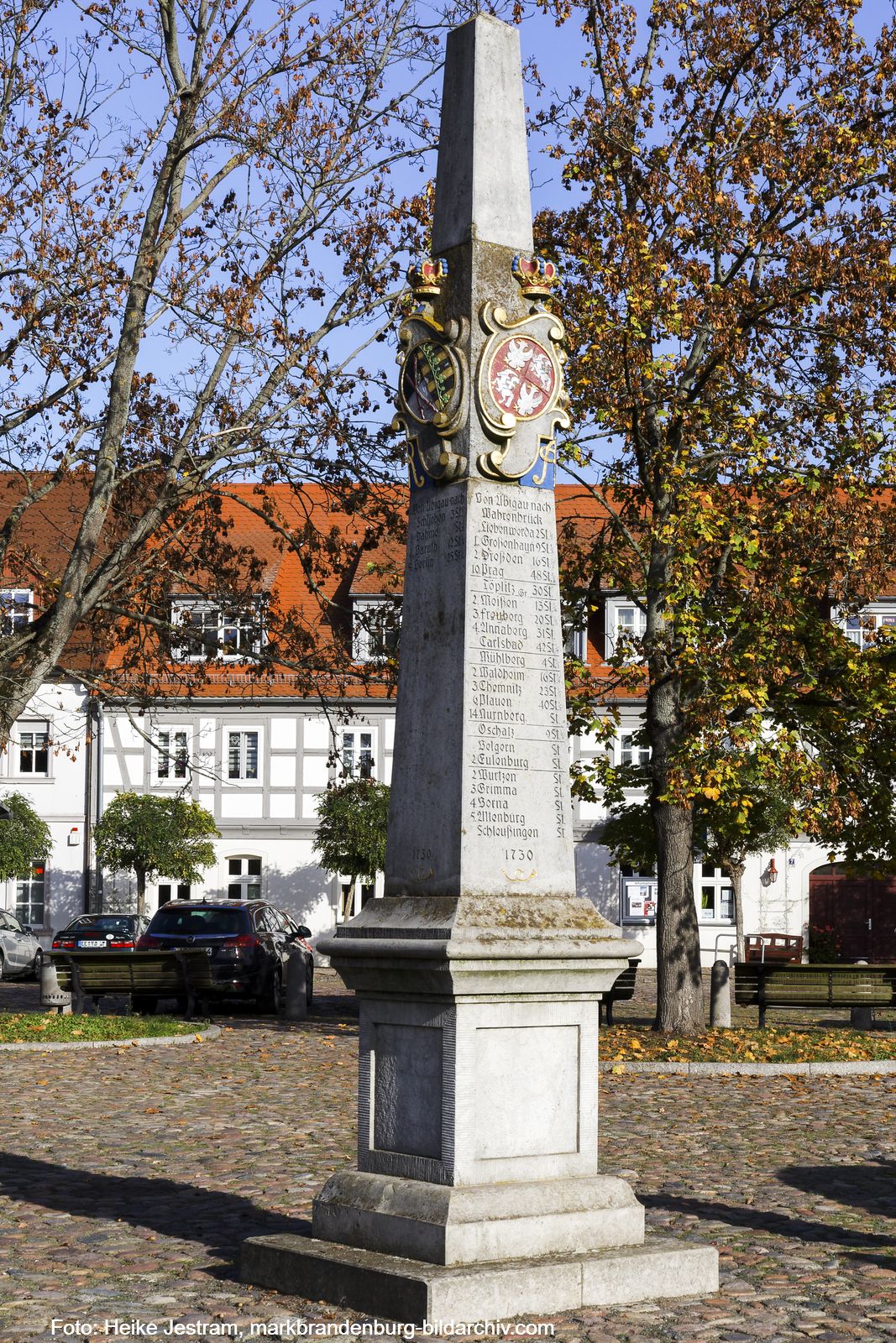 Uebigau-Kursächsische Postmeilensäule
