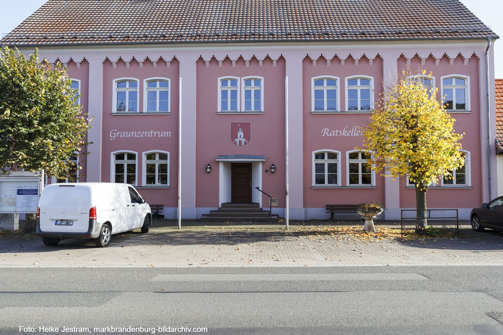Wahrenbrück-Graunzentrum