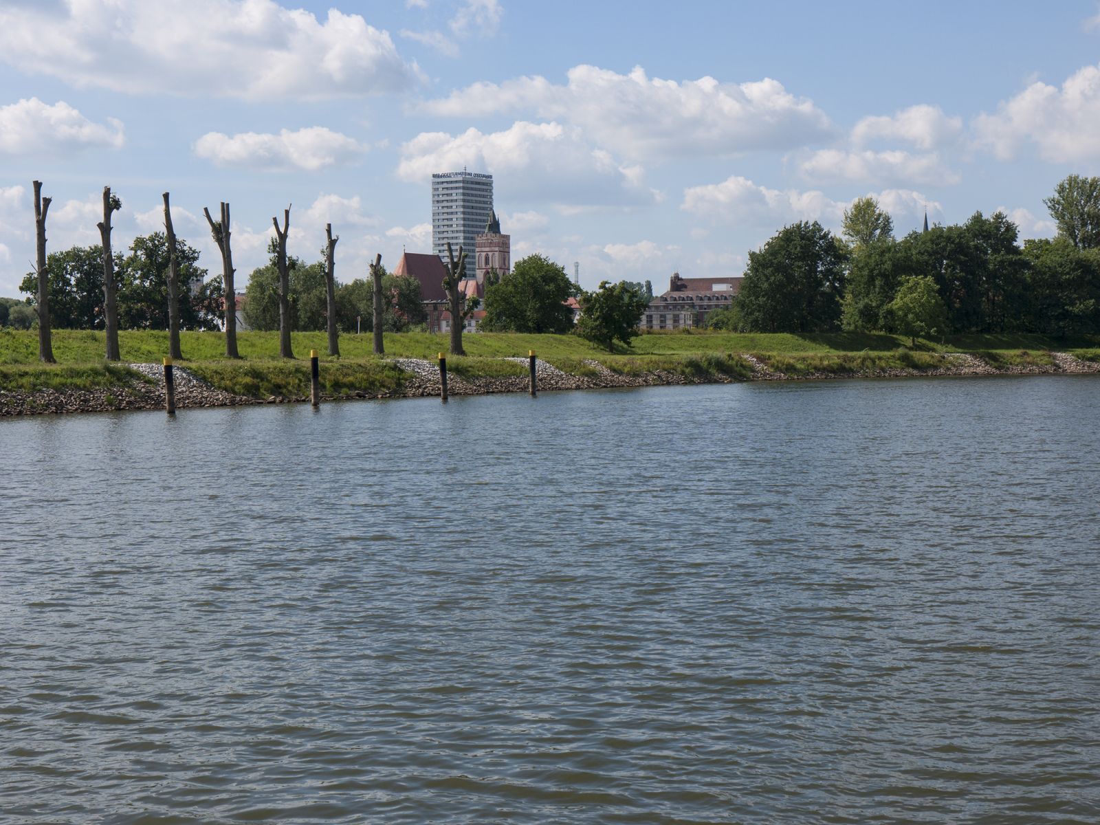 Frankfurt-Oderansicht-Ostufer