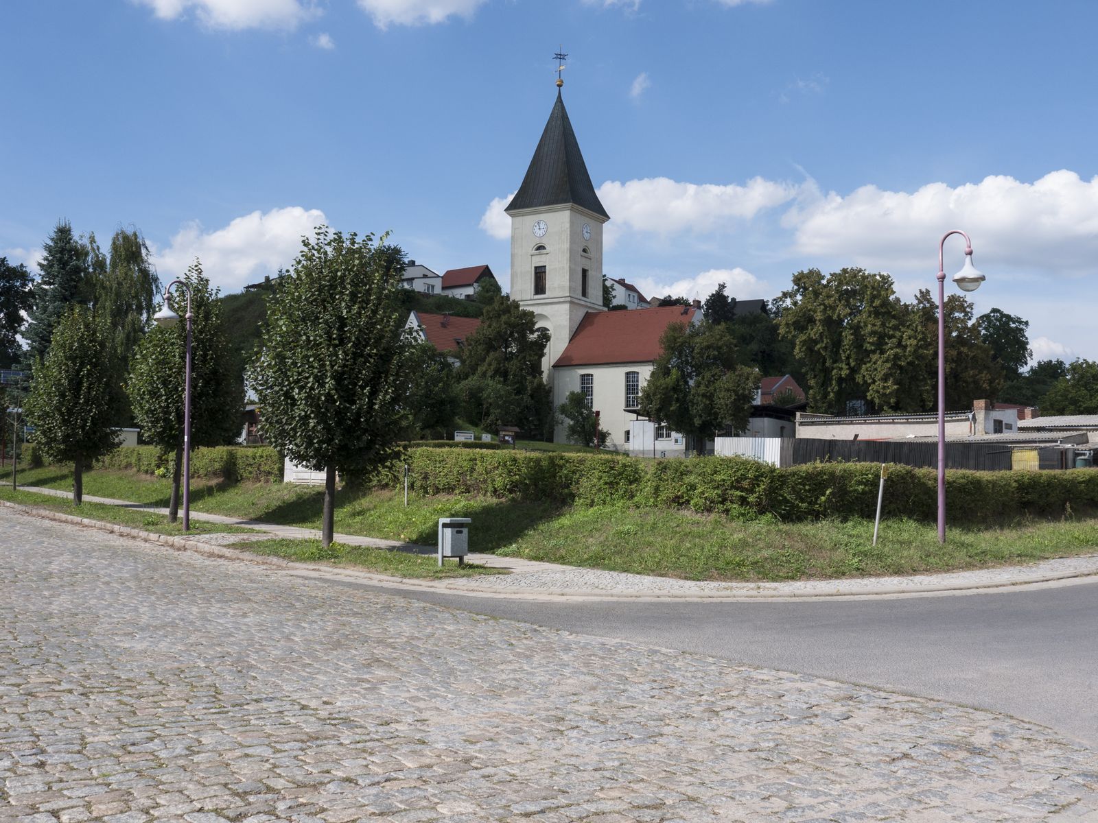 Lebus-Kirche-Breite-Strasse