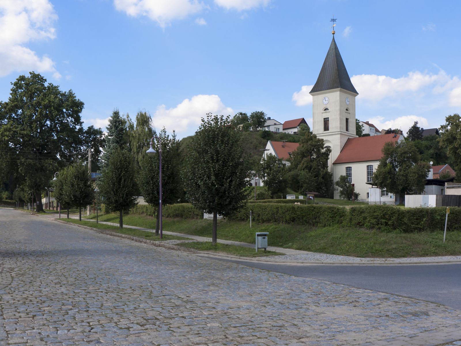 Lebus-Kirche-Strasse