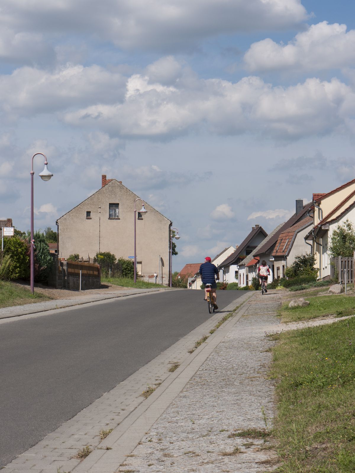 Lebus-Oderstrasse