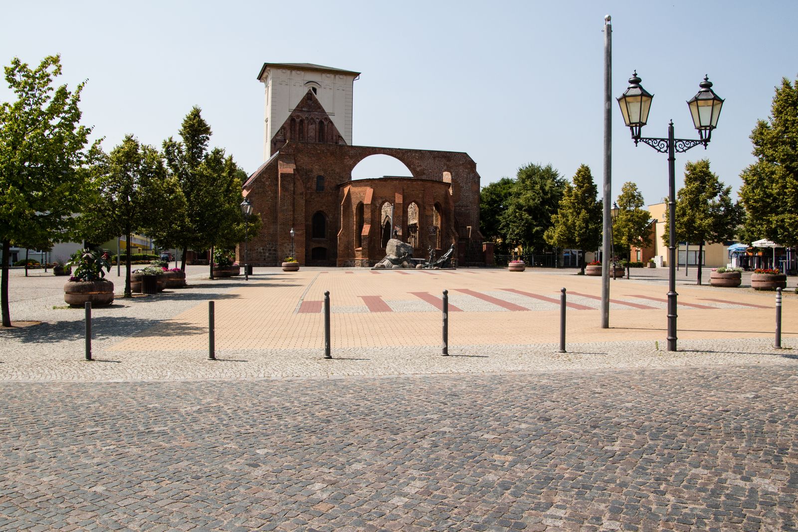 Wriezen-Marktplatz-Marienkirche