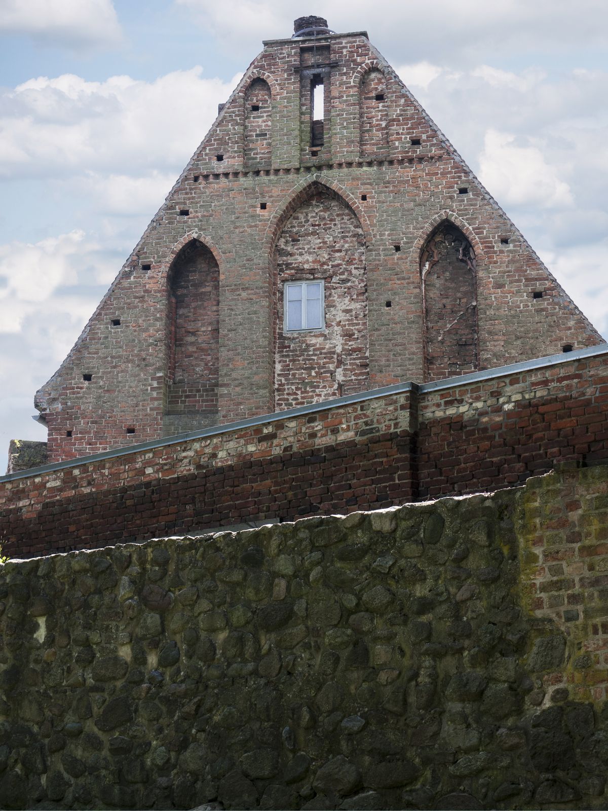 Gransee-Klostergiebel-Stadtmauer