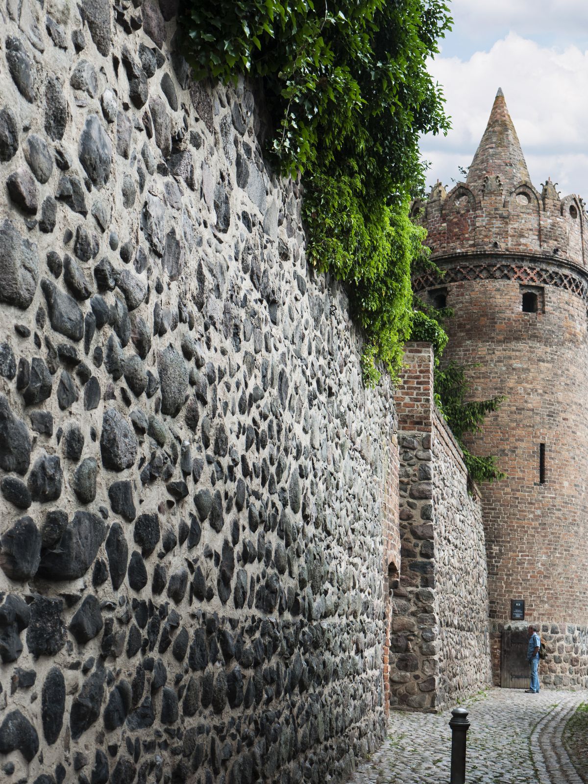 Gransee-Stadtmauer-Pulverturm