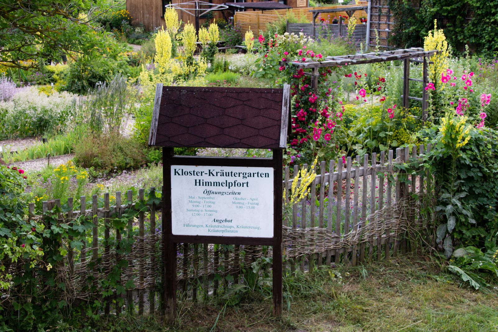 Himmelpfort-Klostergarten-Zaun