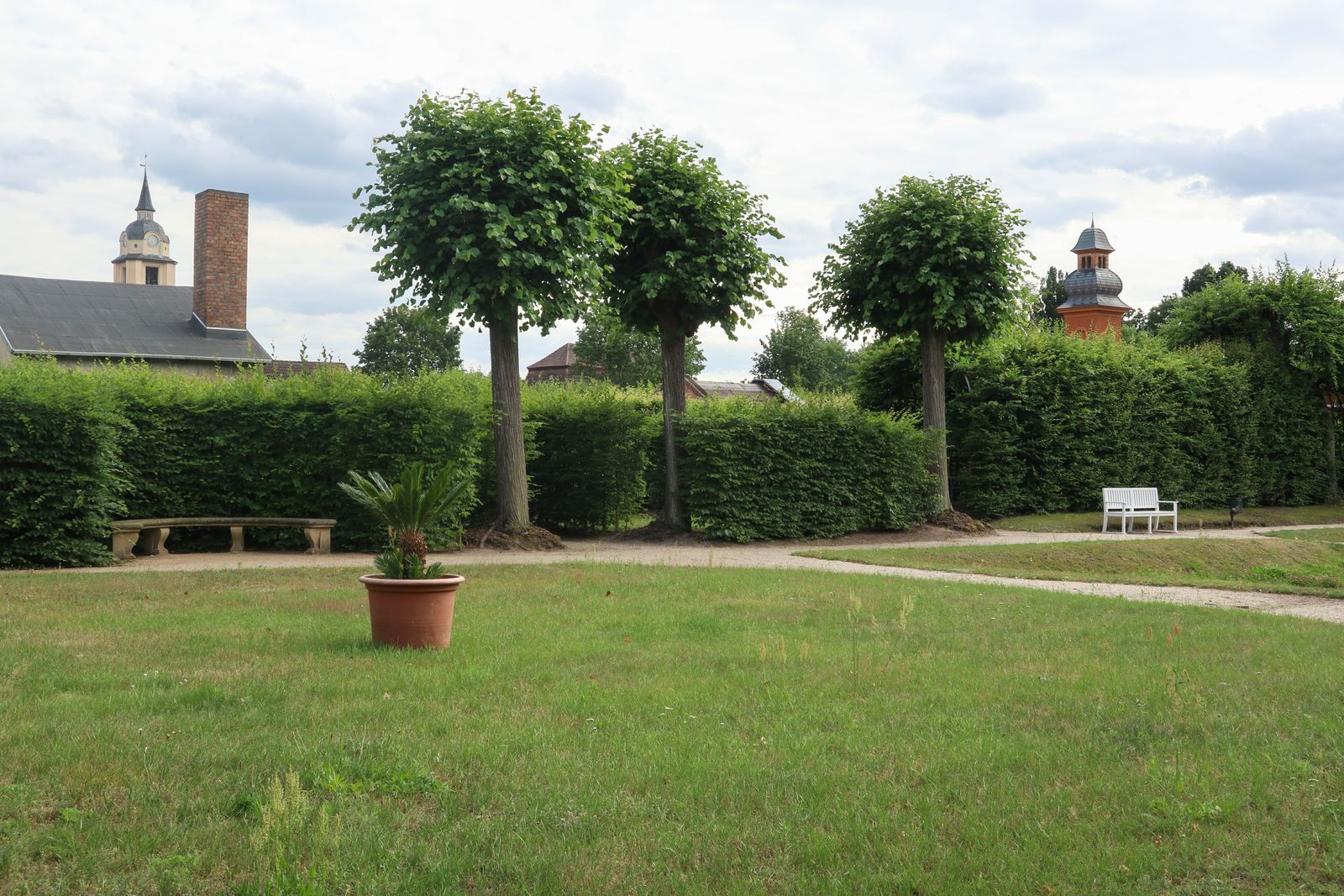 Altdoebern-Schlosspark-Bank