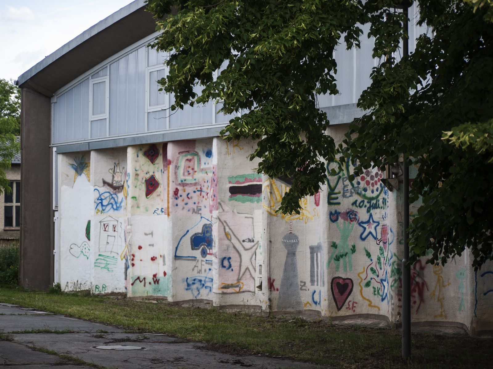 Protzen-Sporthalle-Fassade