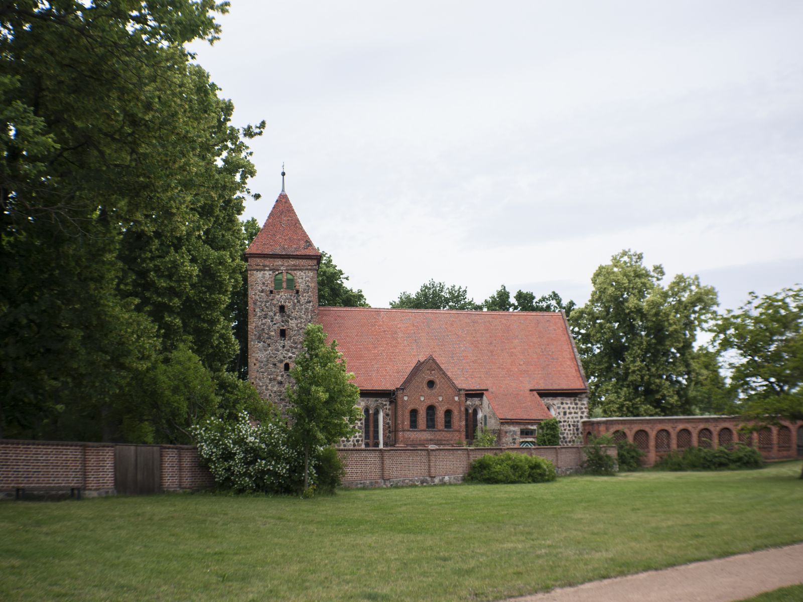 Radensleben-Dorfkirche