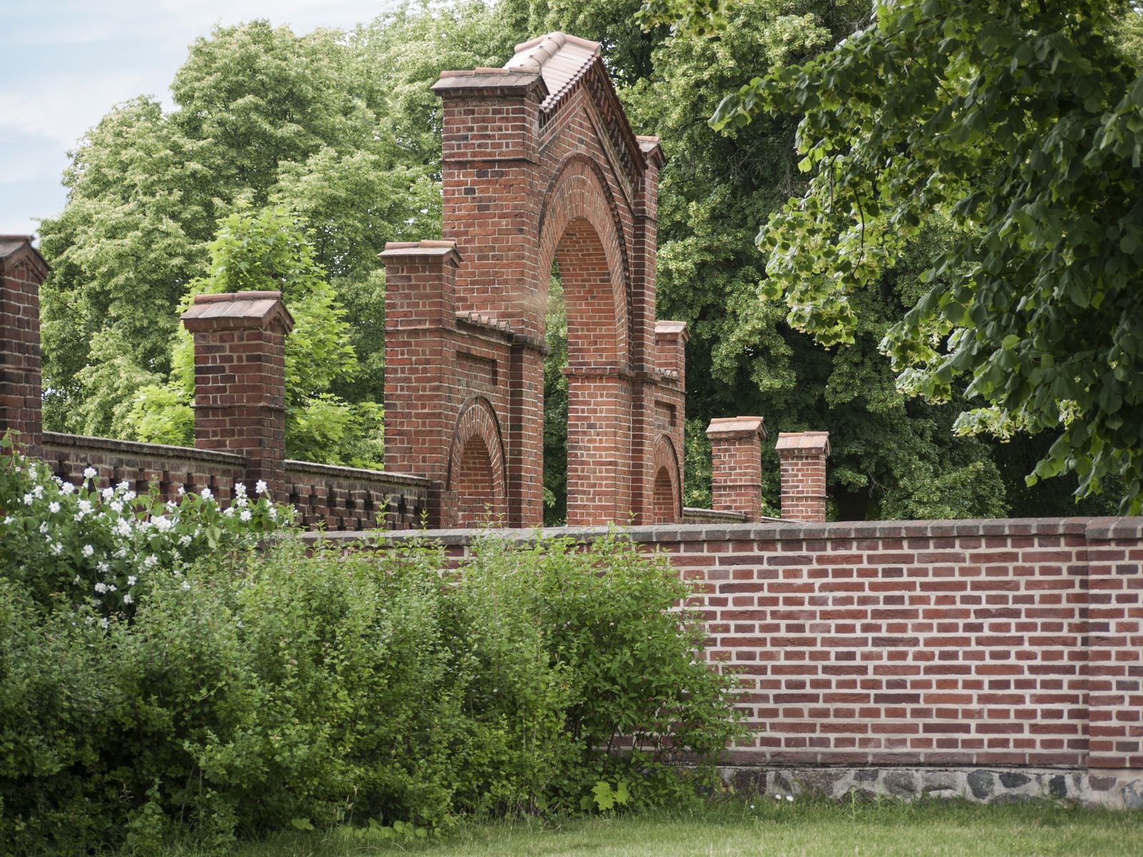 Radensleben-Kirche-Torbogen