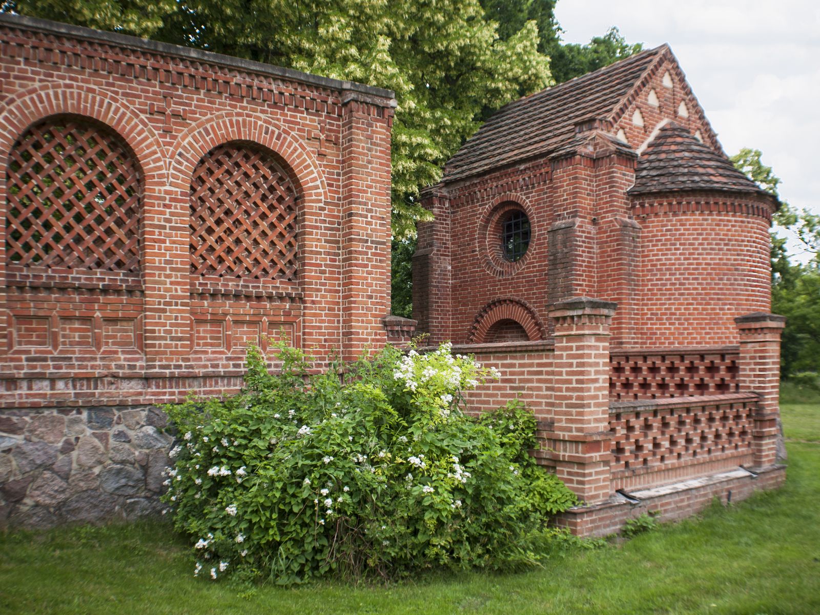 Radensleben-Mausoleum