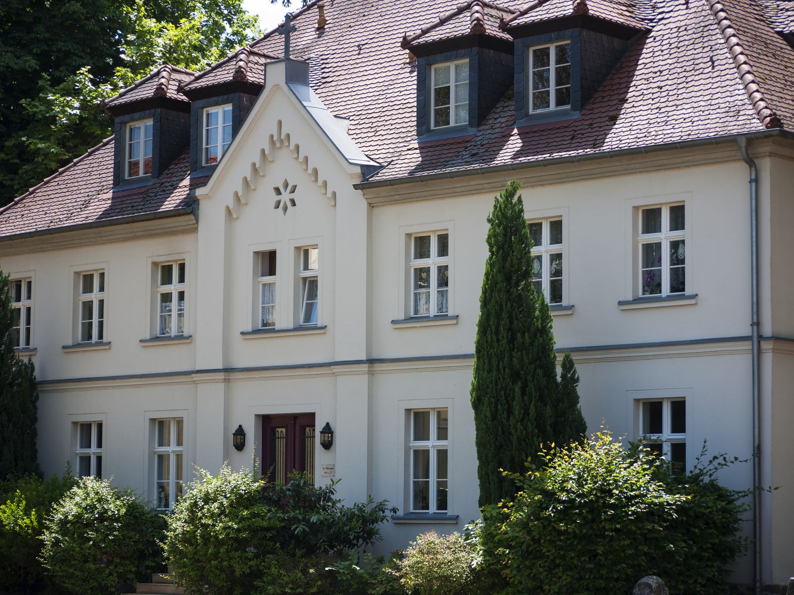 Wustrau-Pfarrhaus-Fassade