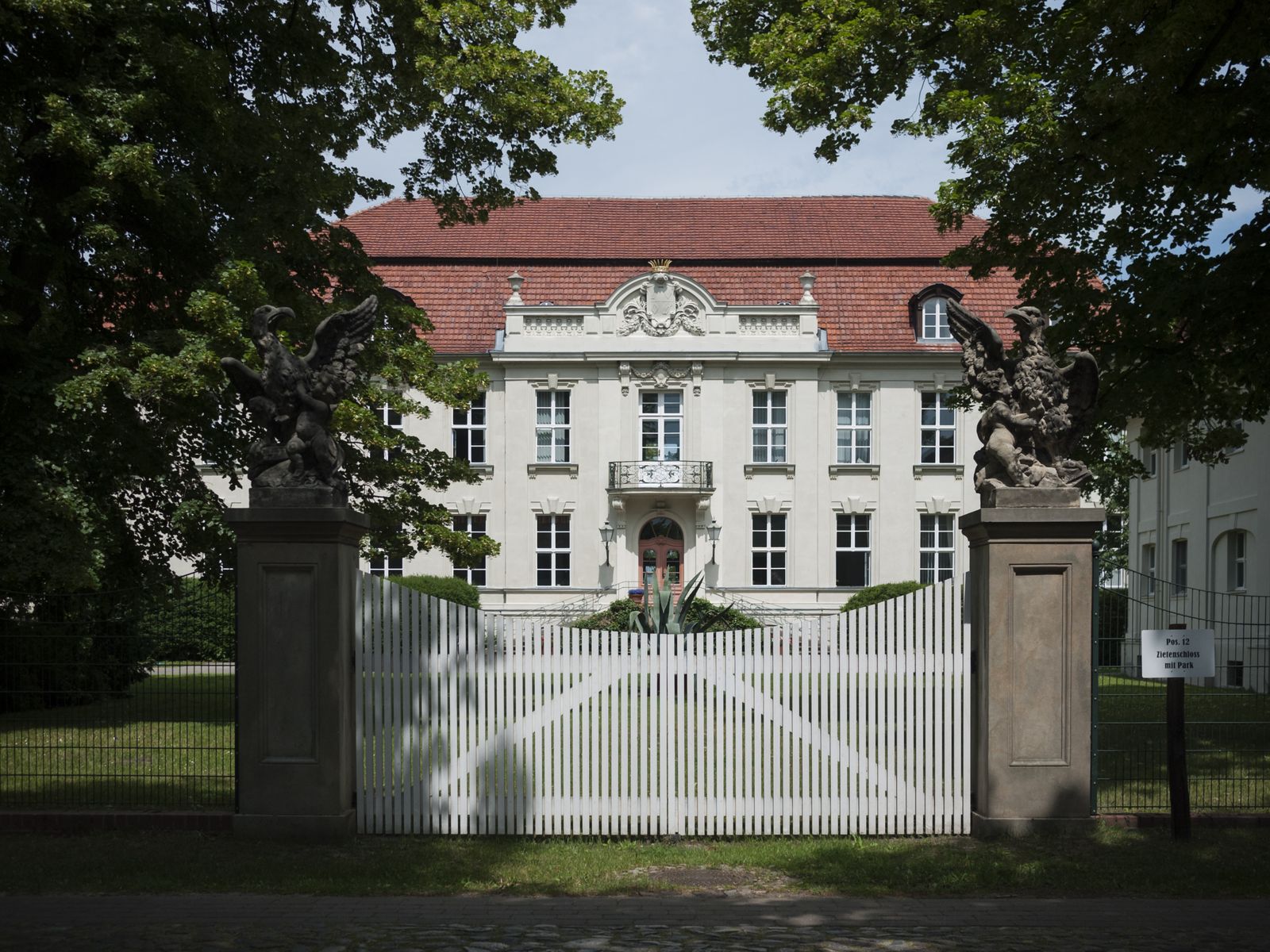 Wustrau-Schloss-Vorderfront