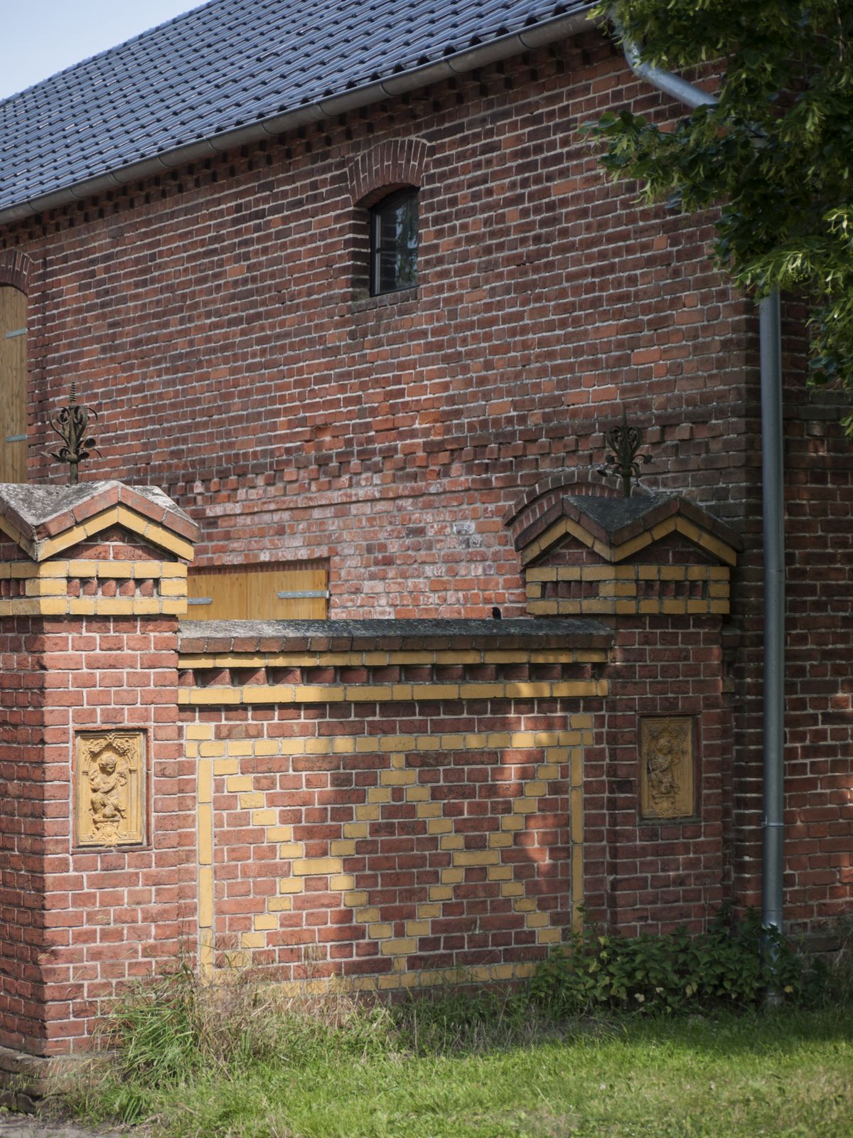 Wuthenow-Stallungen