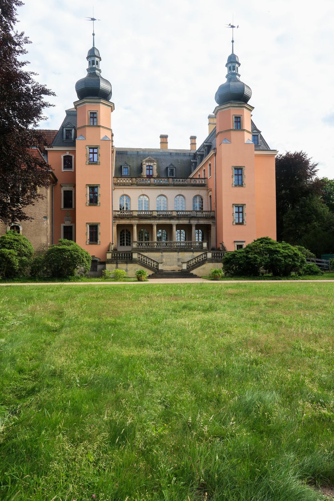 Altdoebern-Schloss-Parkseite