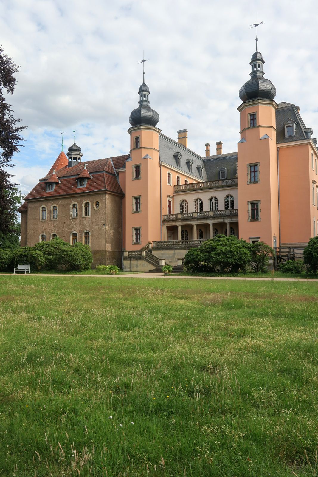 Altdoebern-Schloss-parkseitig