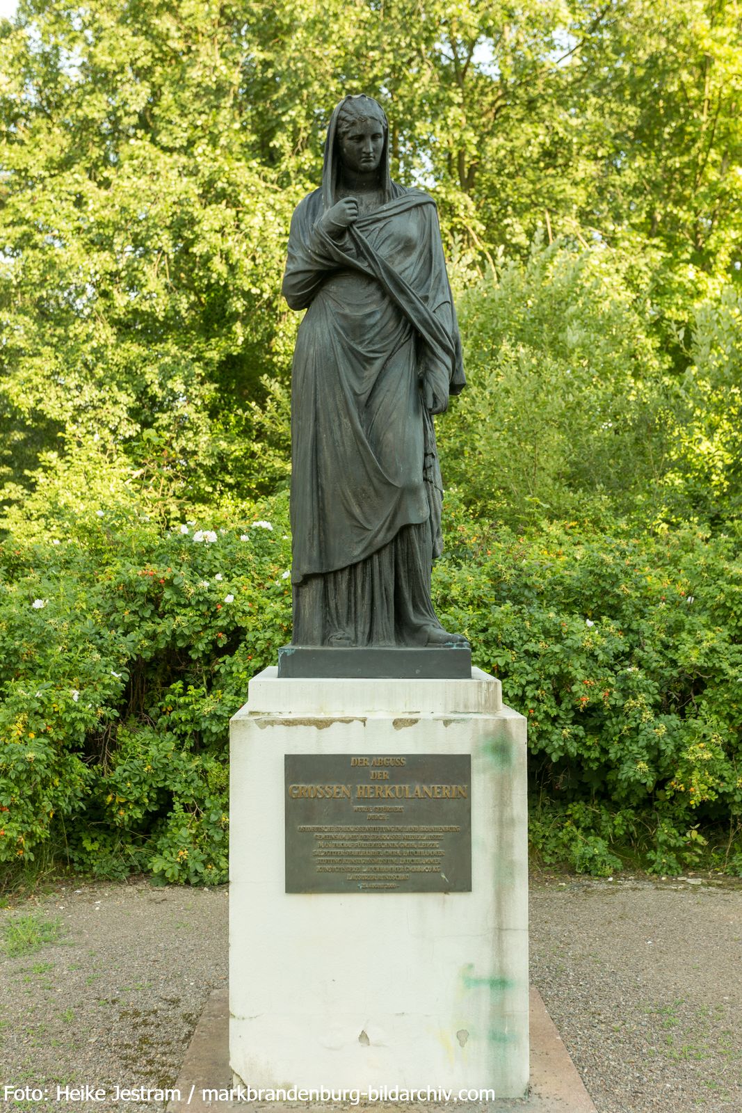 Lauchhammer-Schlosspark-Große Herkulanerin