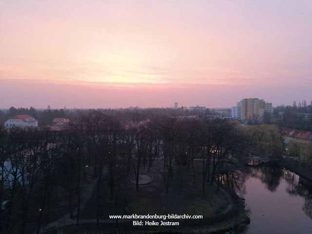 Saharastaubsonnenaufgang