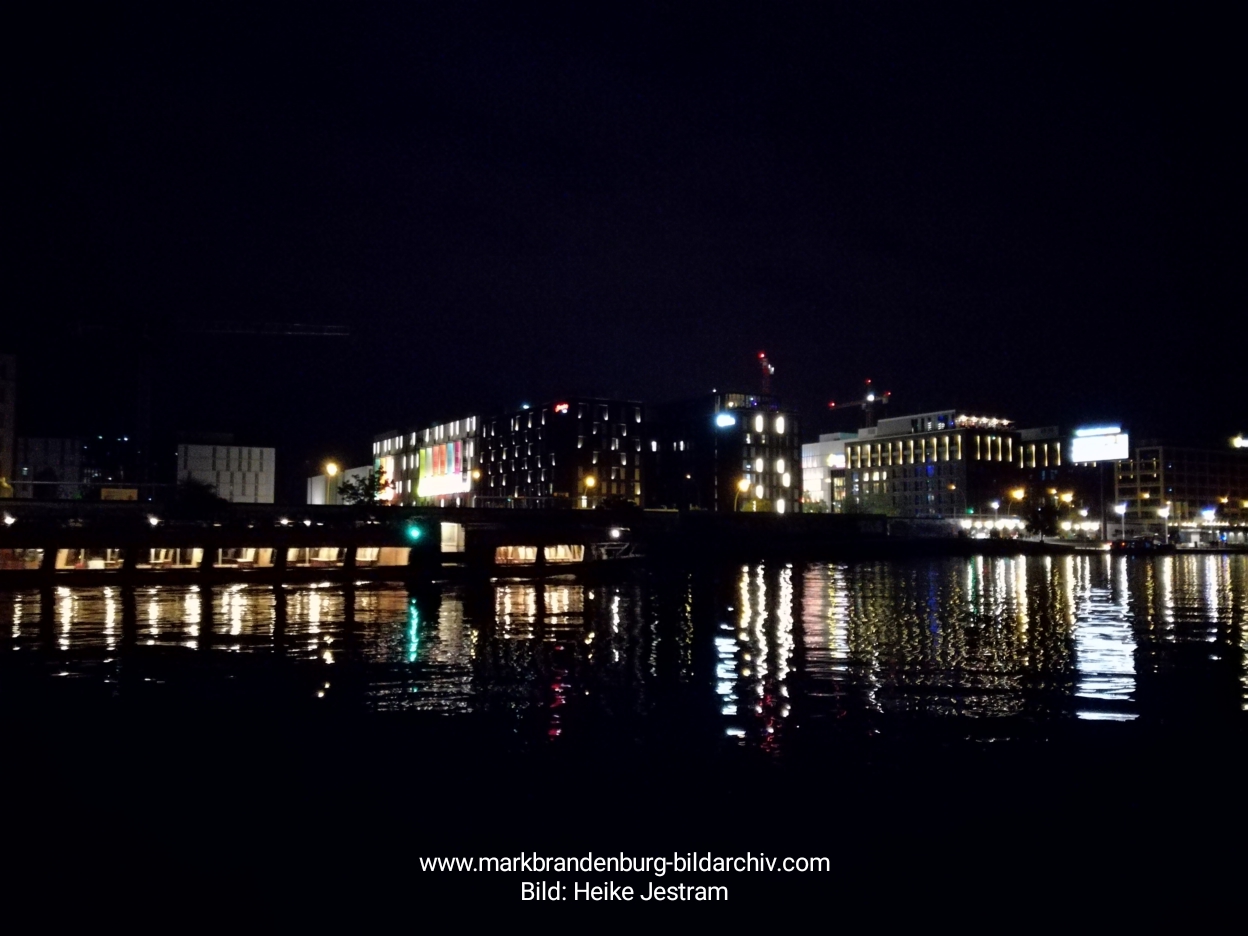 Kreuzberg Spree 201910 02