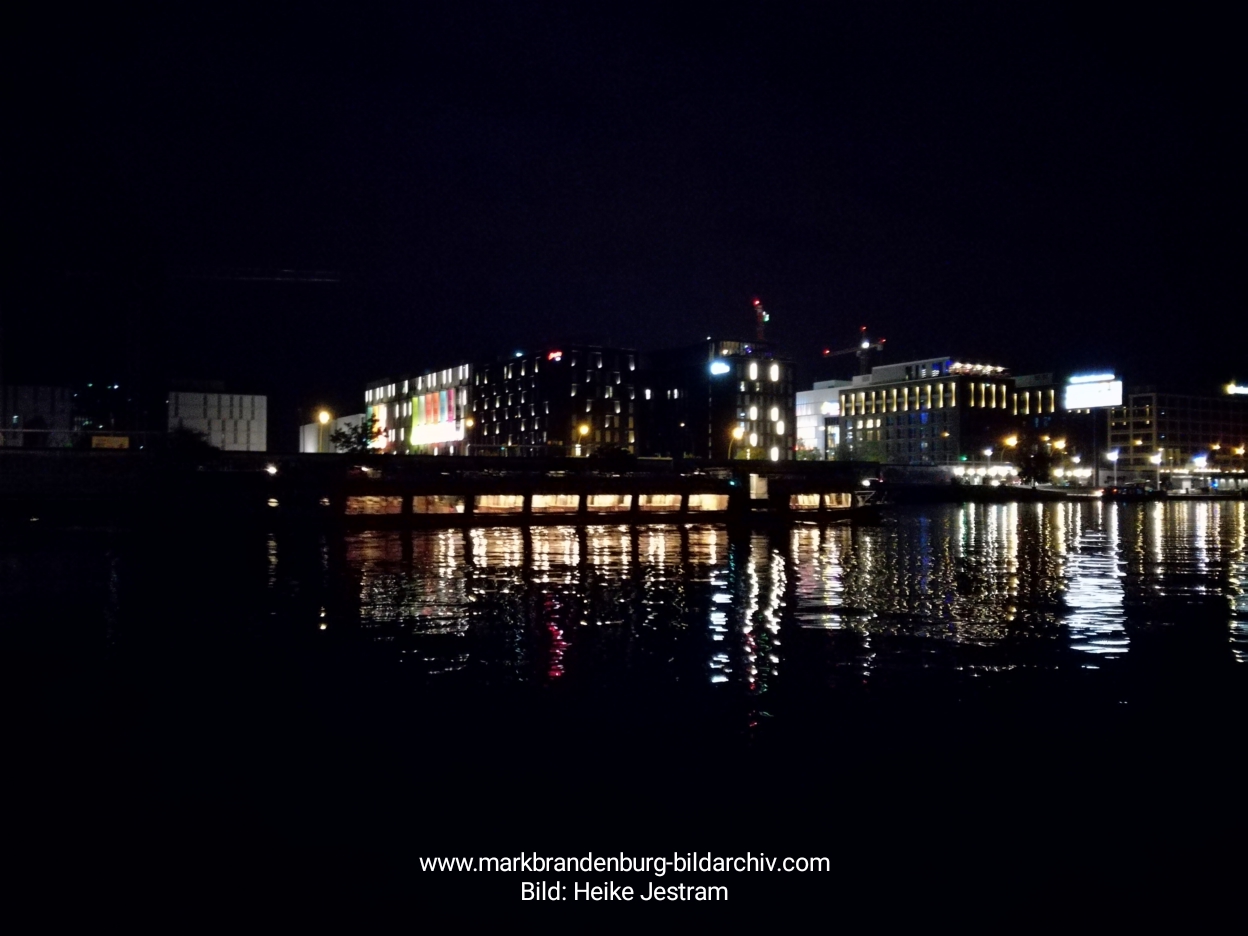 Kreuzberg Spree 201910 03