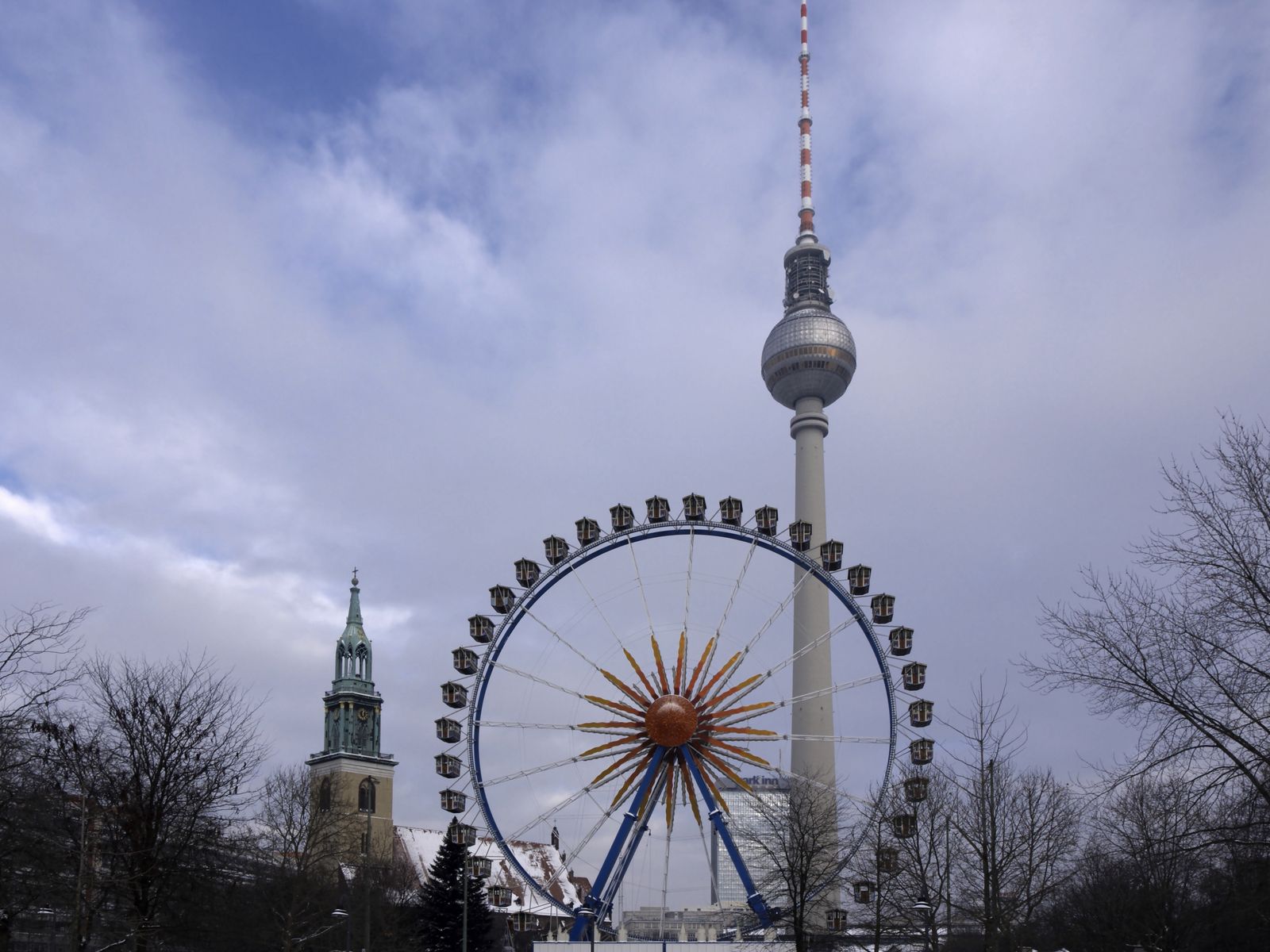 Marienkirche-Fernsehturm-Riesenrad