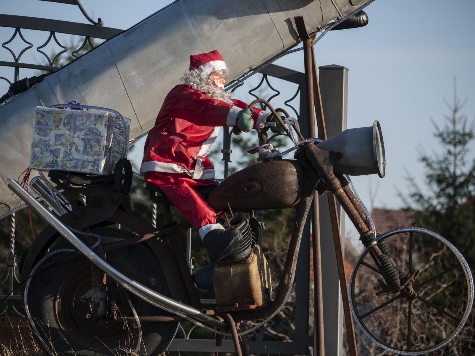 Weihnachtsmann-Motorrad